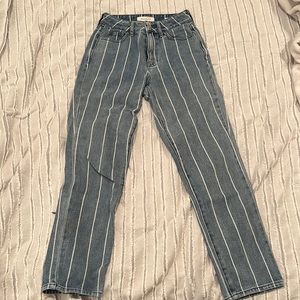 high waisted blue and white striped pacsun mom jeans 22 size waist fits size 23